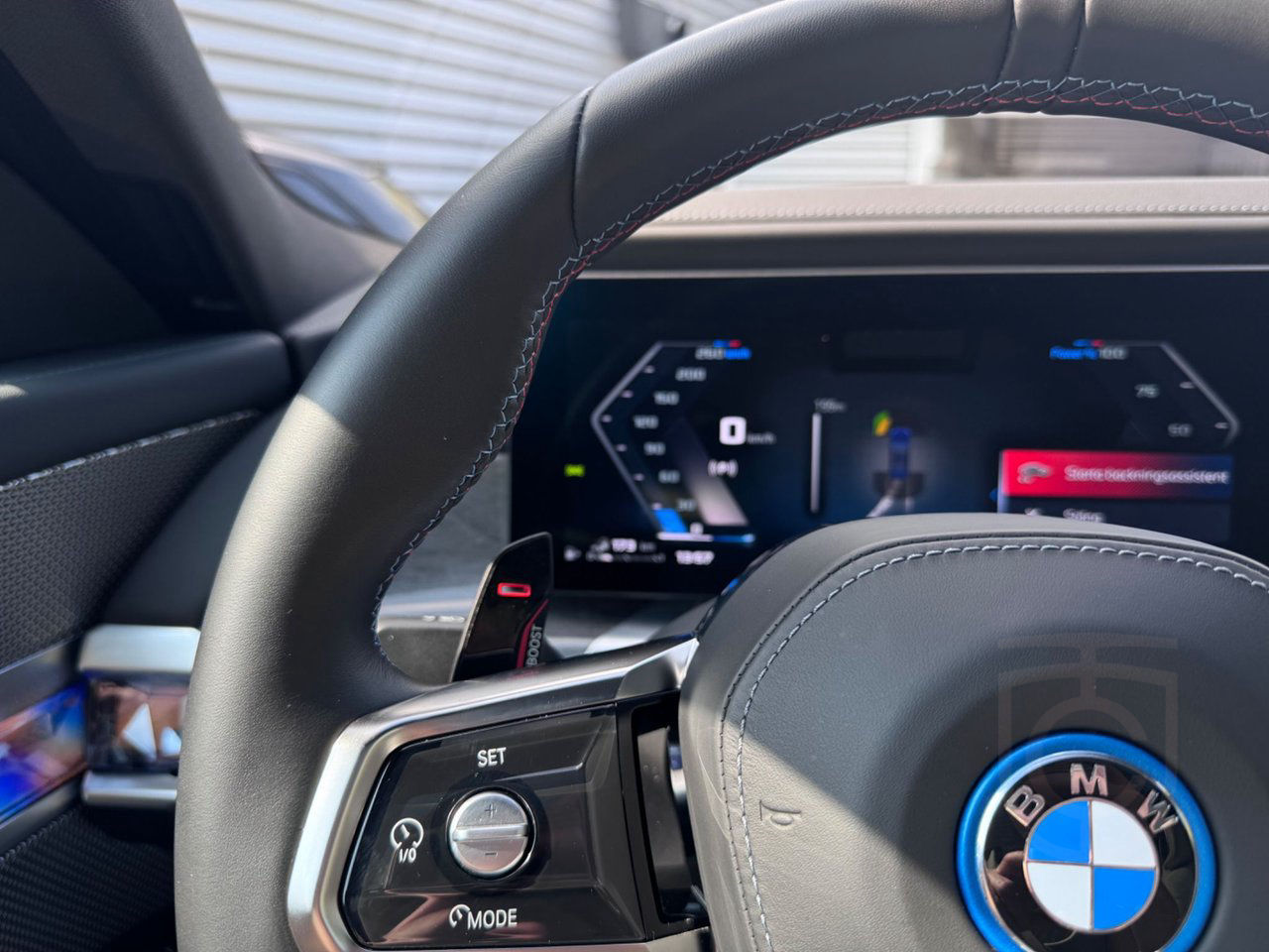 BMW M760 e L xDrive - Exclusive - Individual - Connosieur