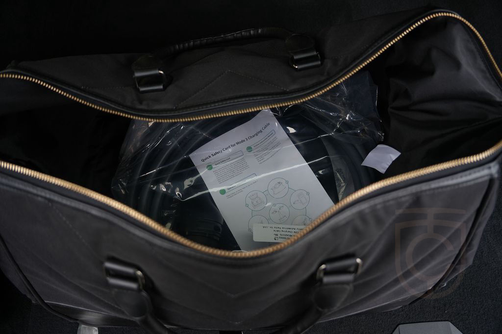 BMW XM BLACK EDITION-ACC-AHK-23M-LEDER SILVERSTONE