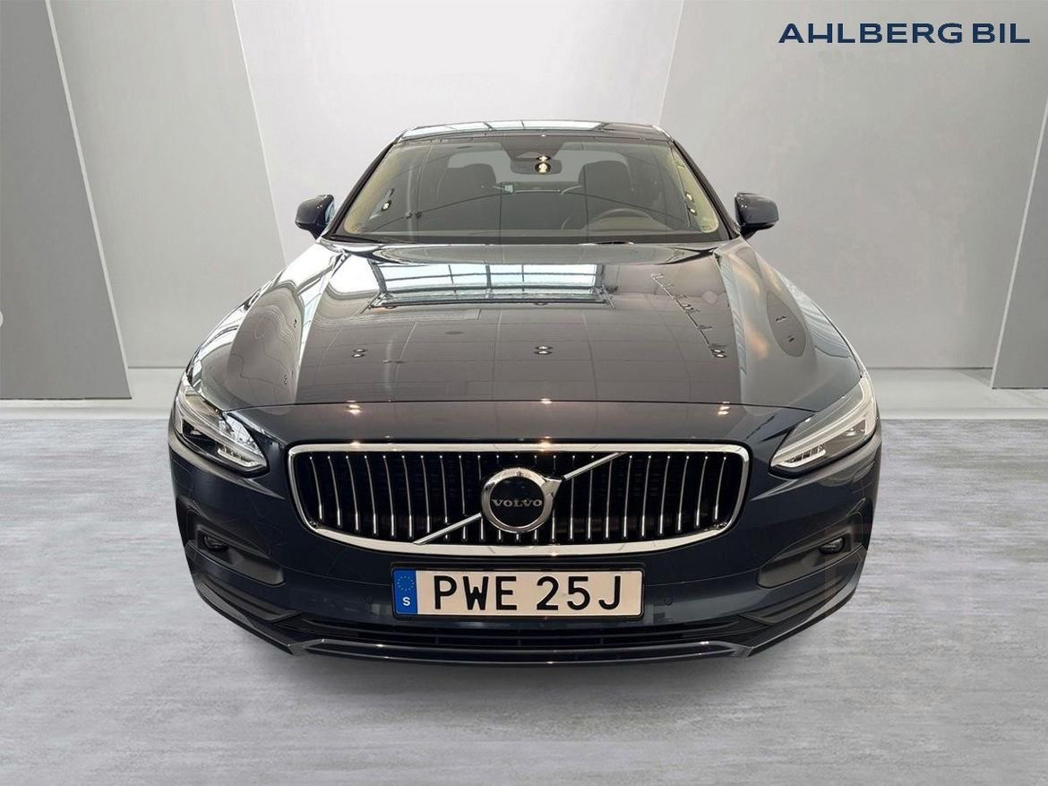 Volvo S90 B4 FWD Bensin Momentum Advanced