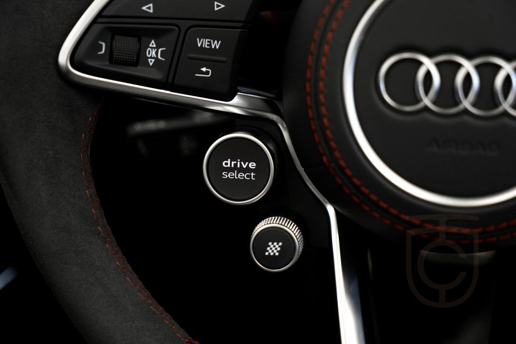 Audi R8 q. Spyder Performance *Carbon *20 *Keramik