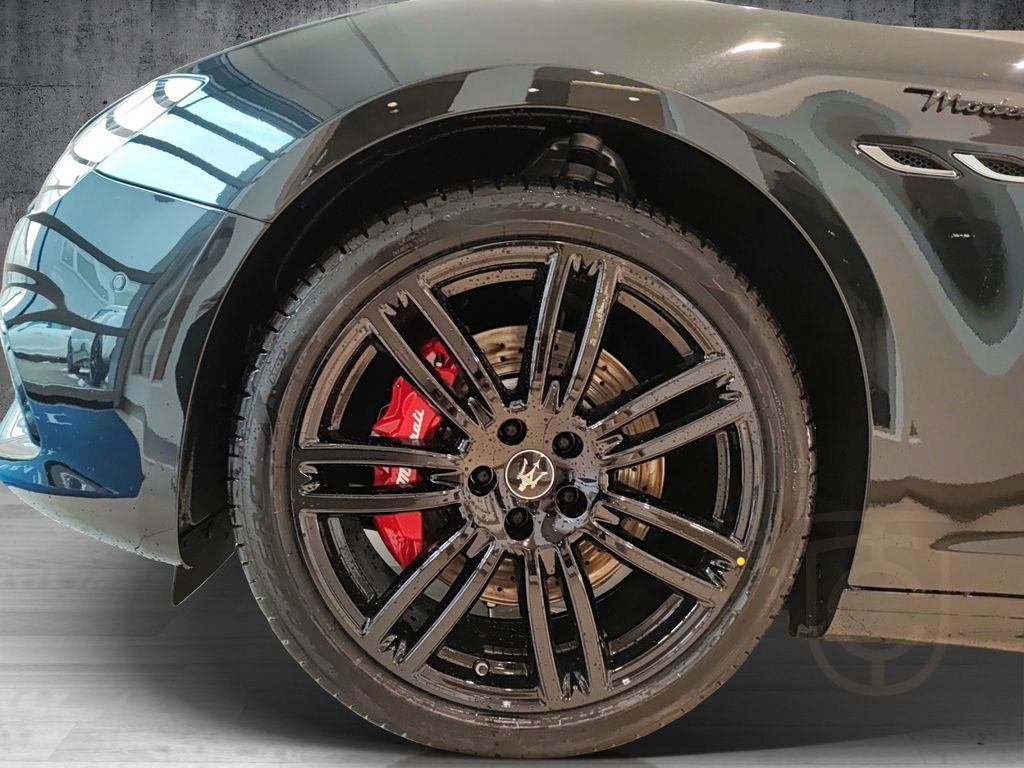 Maserati Ghibli Modena Ultima
