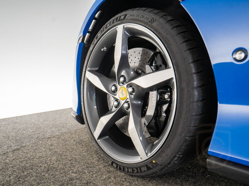 Ferrari Portofino M FERRARI SINGEN