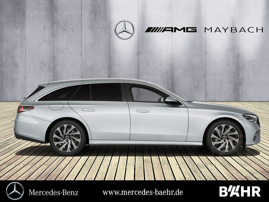 Mercedes-Benz E 300 de 4M T Exclusive/Pano/AHK/Superscreen/19"
