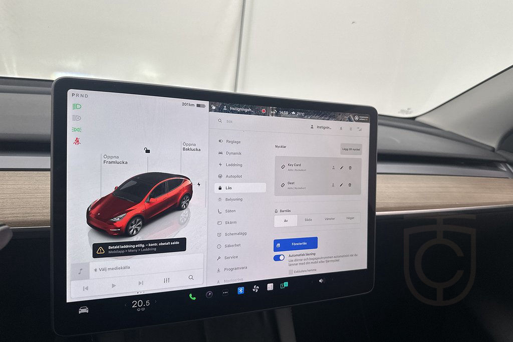 Tesla Model Y Standard Range RWD