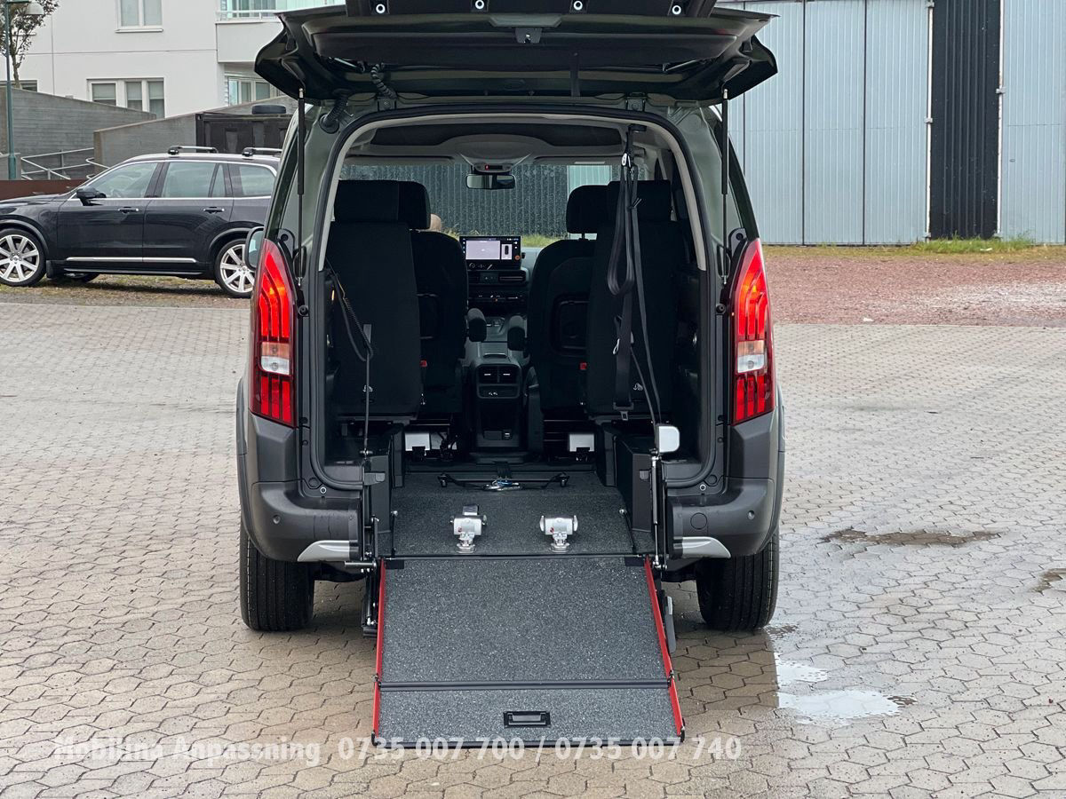 Peugeot Rifter Handikappanpassad Rullstolsbil