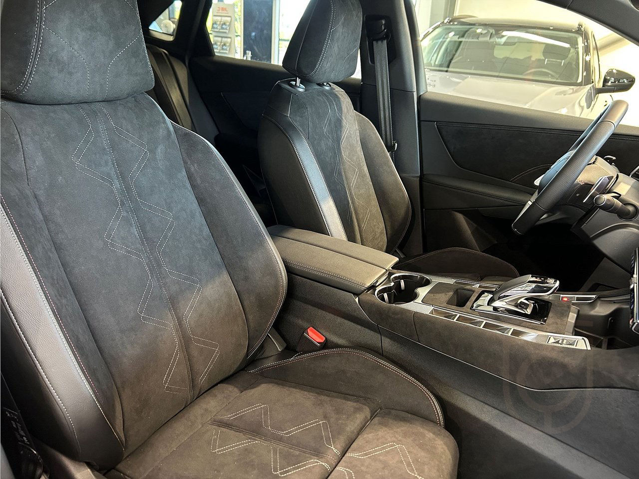 DS 7 Crossback Pallas