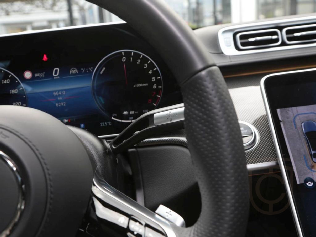 Mercedes-Benz S 580 e lang AMG Night Panorama Multikontursitze