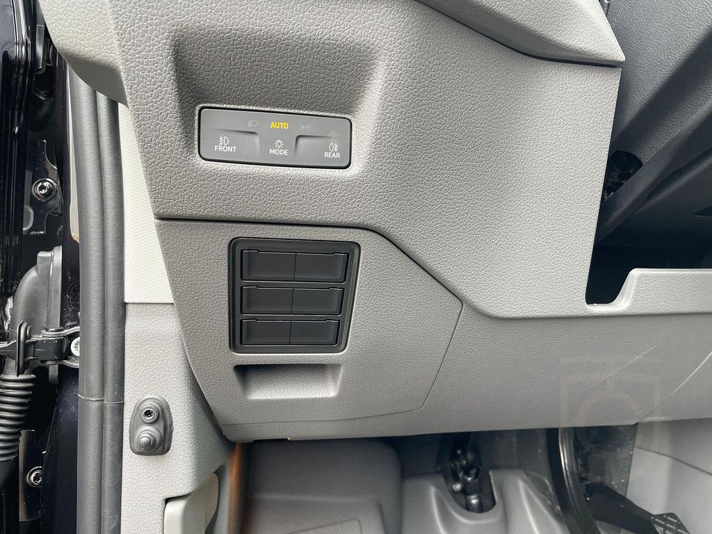 MAN TGE 3.200 L3H2 Kasten 4x4 Individual S ACC STHZ