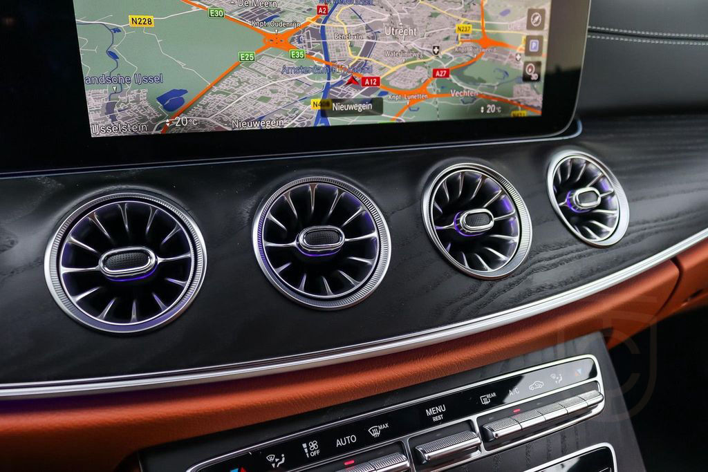 Mercedes-Benz CLS 350 CLS Coupé automatik AMG Line | Premium P