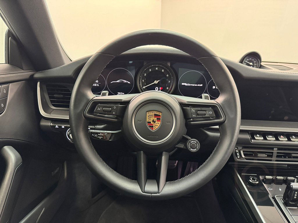 Porsche 911 992 Carrera 4S