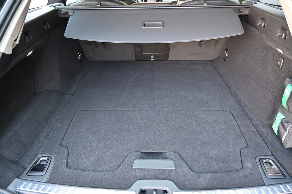 Volvo V90 B4 D AWD Cross Country Plus*Pano*STHZG*AHK