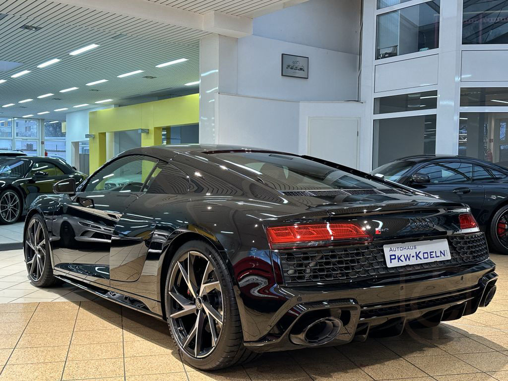 Audi R8 5.2 FSI RWD PERFORMANCE*B&O*KAMERA*LED*KEY/GO