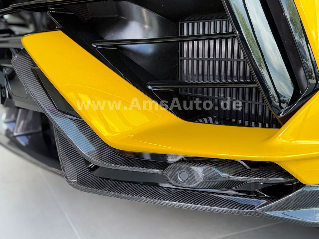 Lamborghini Urus Performante Full Carbon Pano B&O Prod.2025