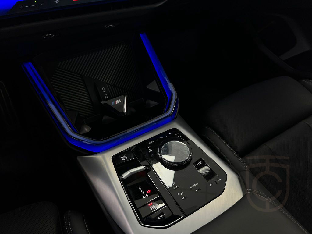 BMW X3 M50 xD*PANO*H-K*STHZG*MEMO*ICONIC*AHK*360°