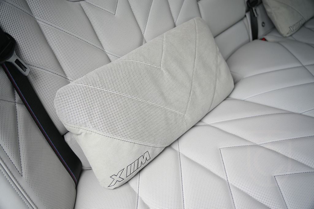 BMW XM BLACK EDITION-ACC-AHK-23M-LEDER SILVERSTONE