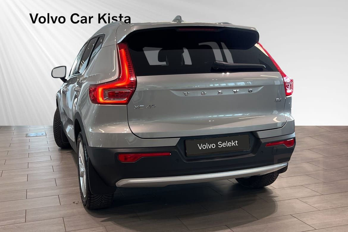 Volvo XC40 B4 FWD Bensin Core