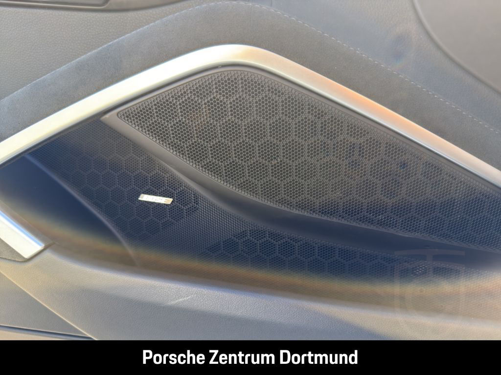 Porsche Cayman 718 GTS 4 Sportabgas Rückfahrkamera BOSE