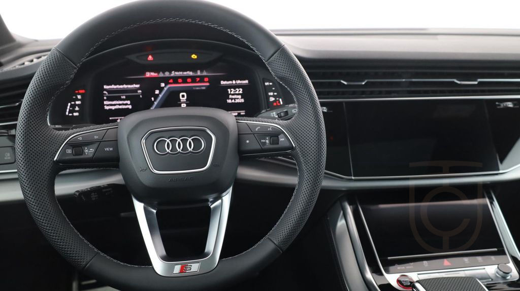 Audi SQ7 TFSI quattro
