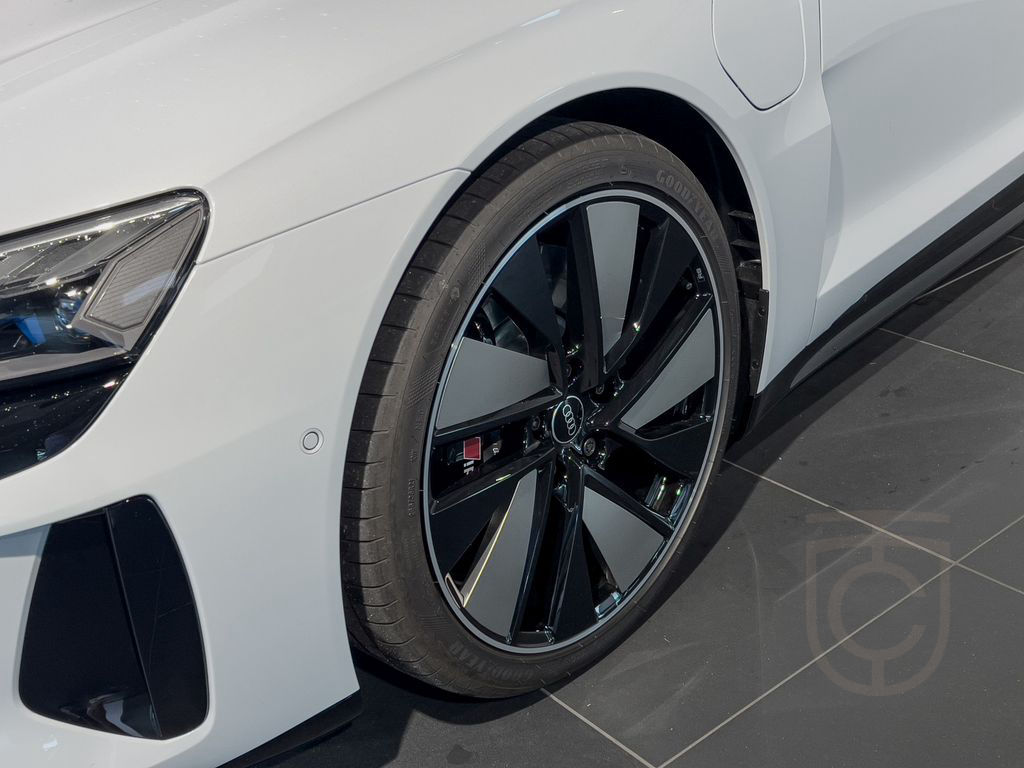 Audi e-tron GT quattro 350 kW+ASSI PLUS+B&O+DYNAMIK P