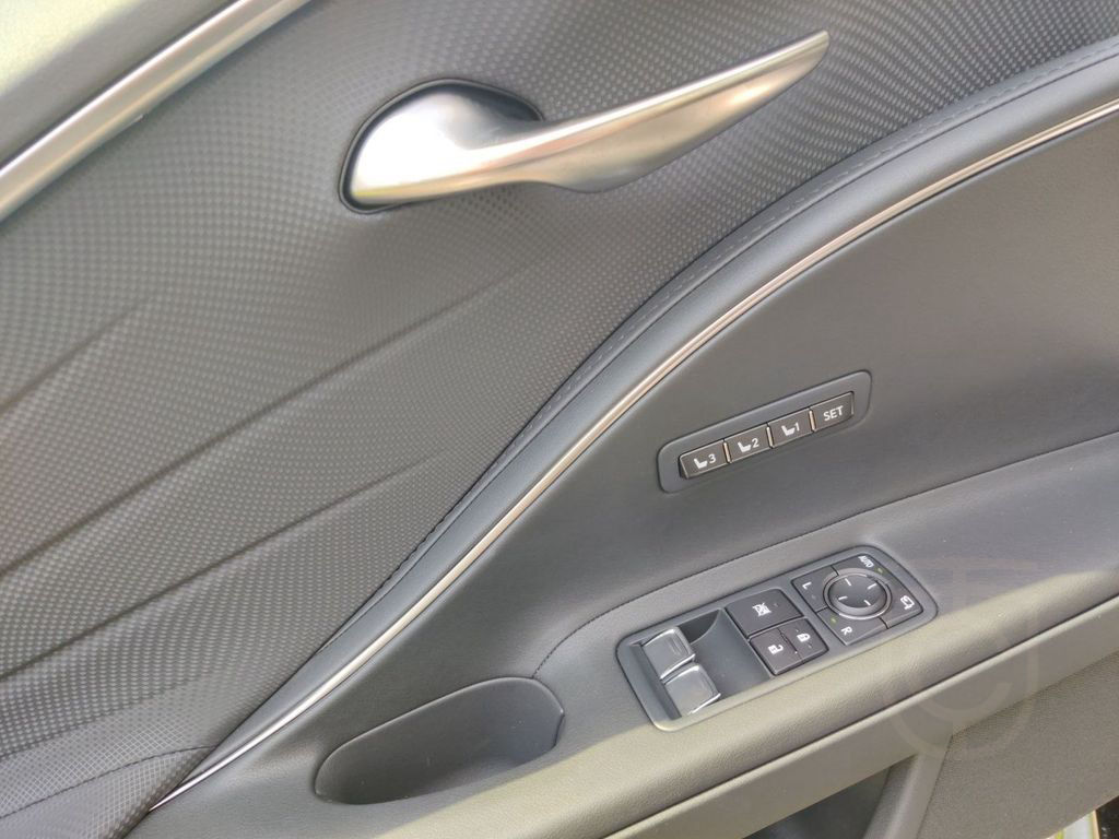 Lexus LC 500 Performance Facelift sofort verfügbar /Ke