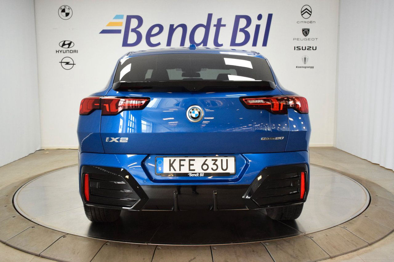 BMW iX2 eDrive20 M Sport