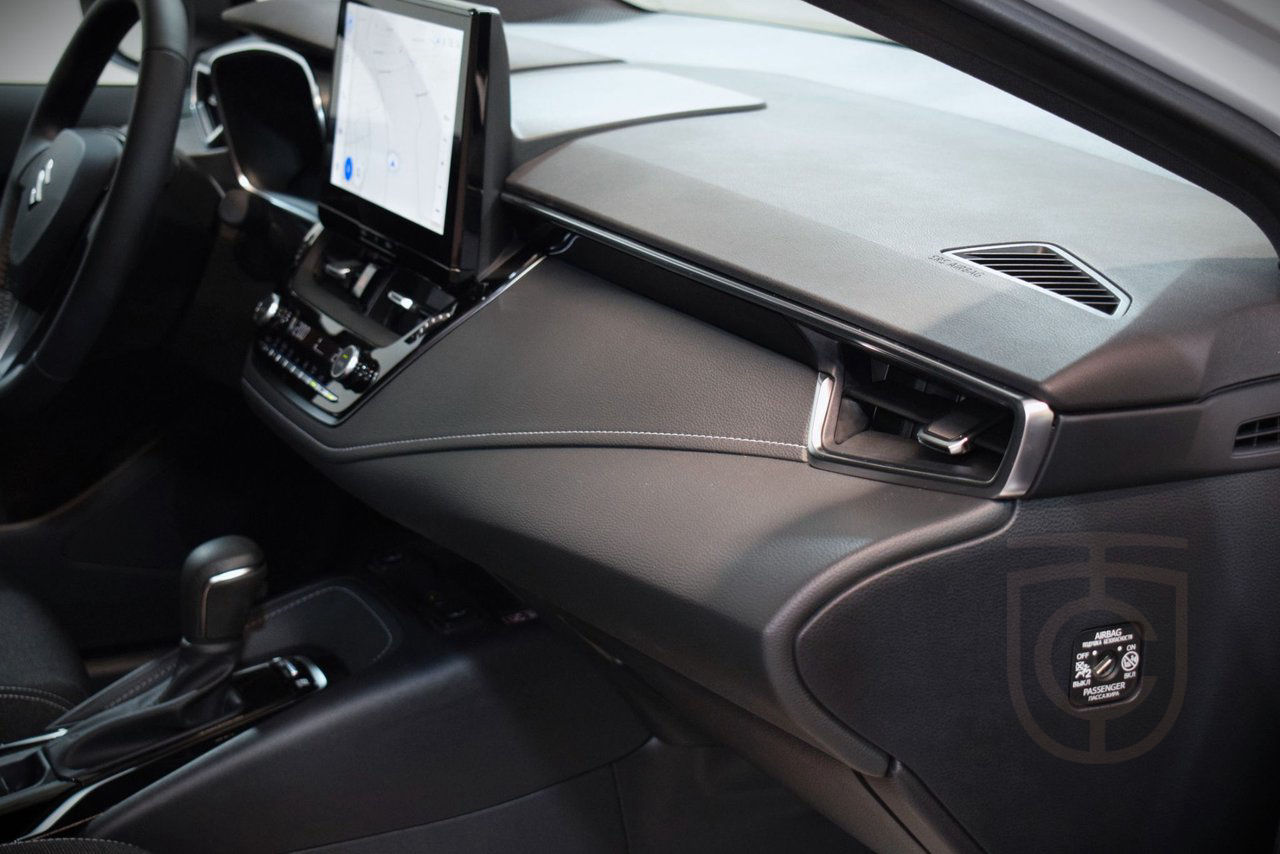 Suzuki Swace 1.8 Hybrid
