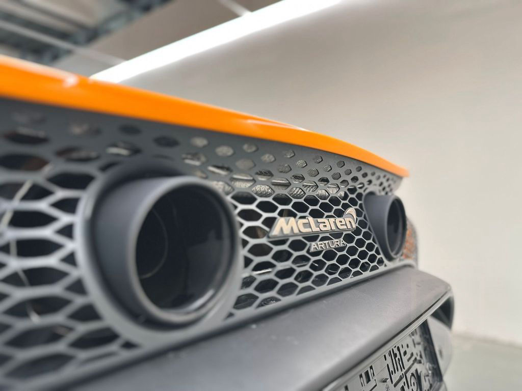 McLaren Artura Spider - McLaren Orange