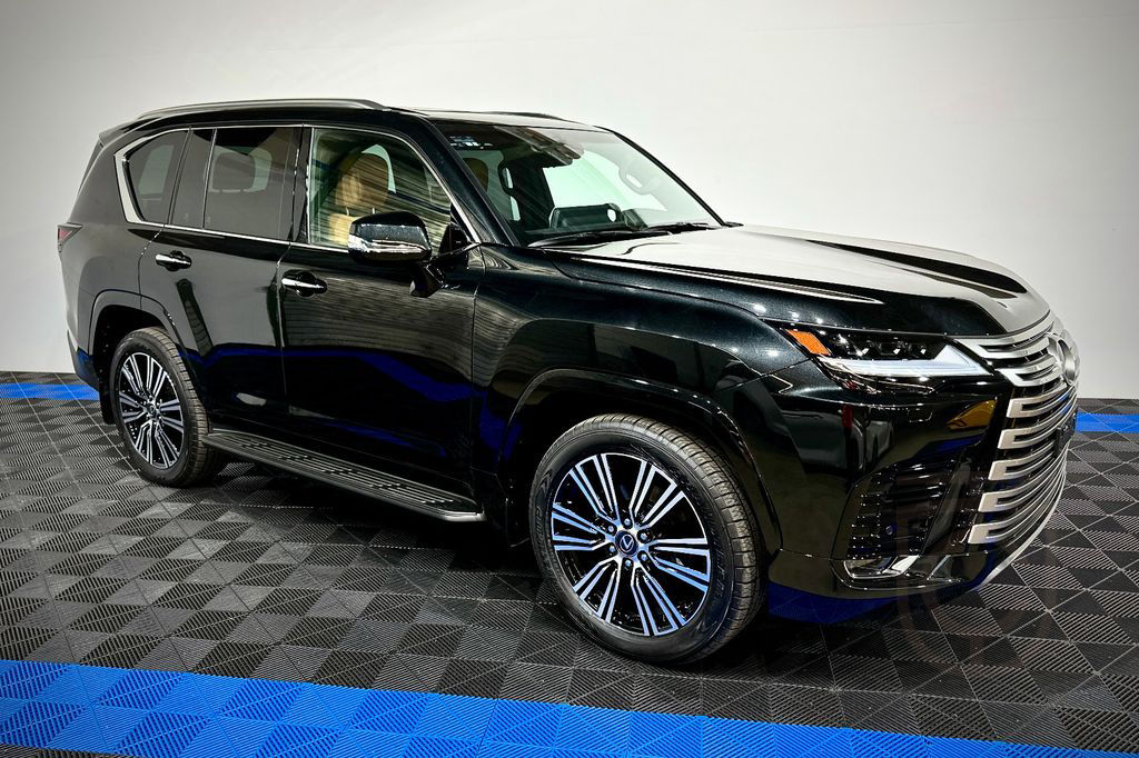 Lexus LX 600 Luxury MY24/Rear TV/In Stock/full options