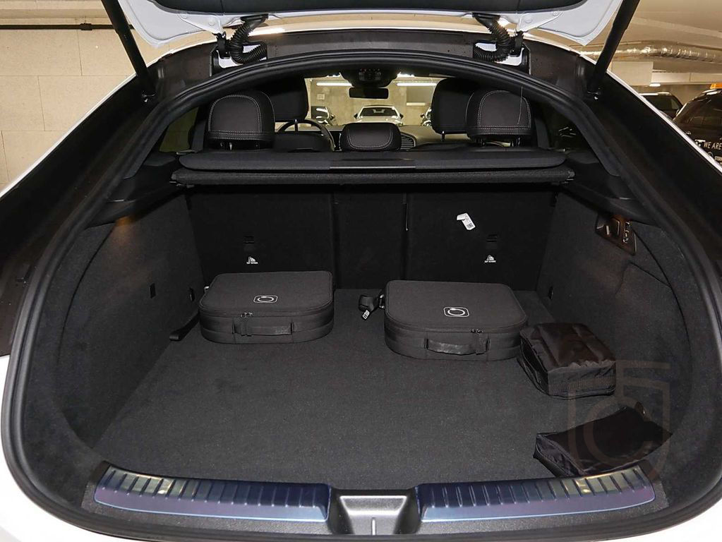 Mercedes-Benz GLE 350 de 4M Coupé+AMG+AHK+DISTRONIC+PANO+NIGHT