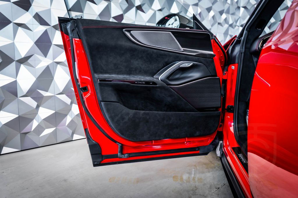 Ferrari Purosangue Carbon *LIFT*PANO
