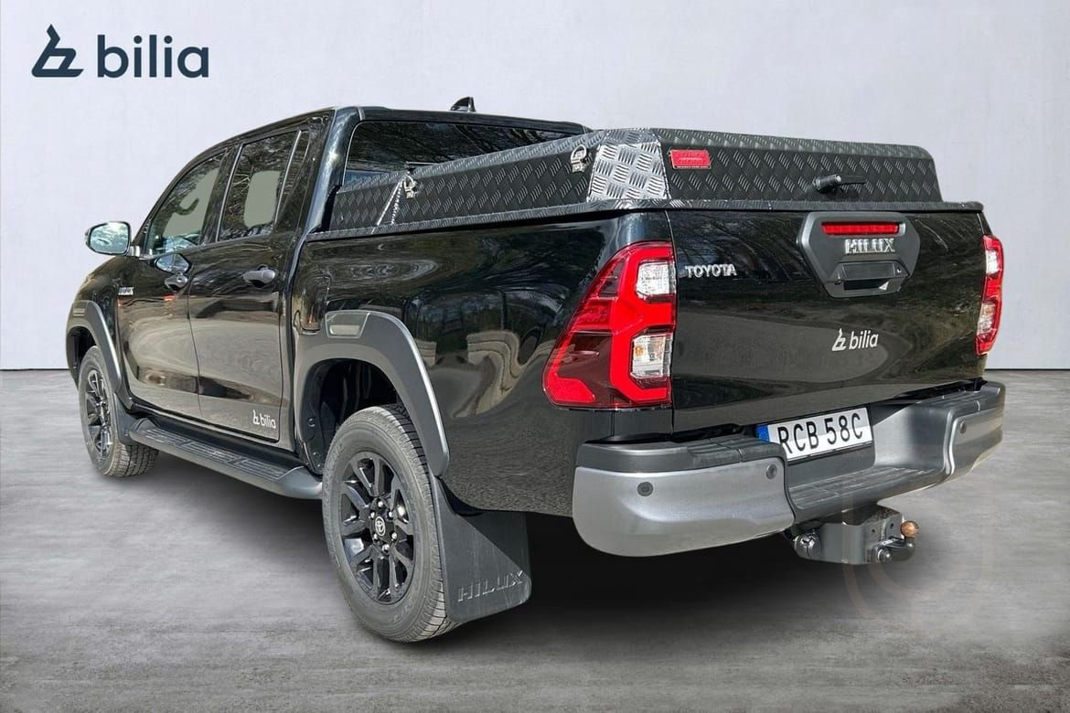 Toyota Hilux D-CAB 2,8 MHEV INVINCIBLE KOMF X-LJUS