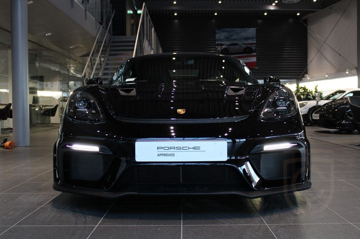 Porsche 718 Spyder RS
