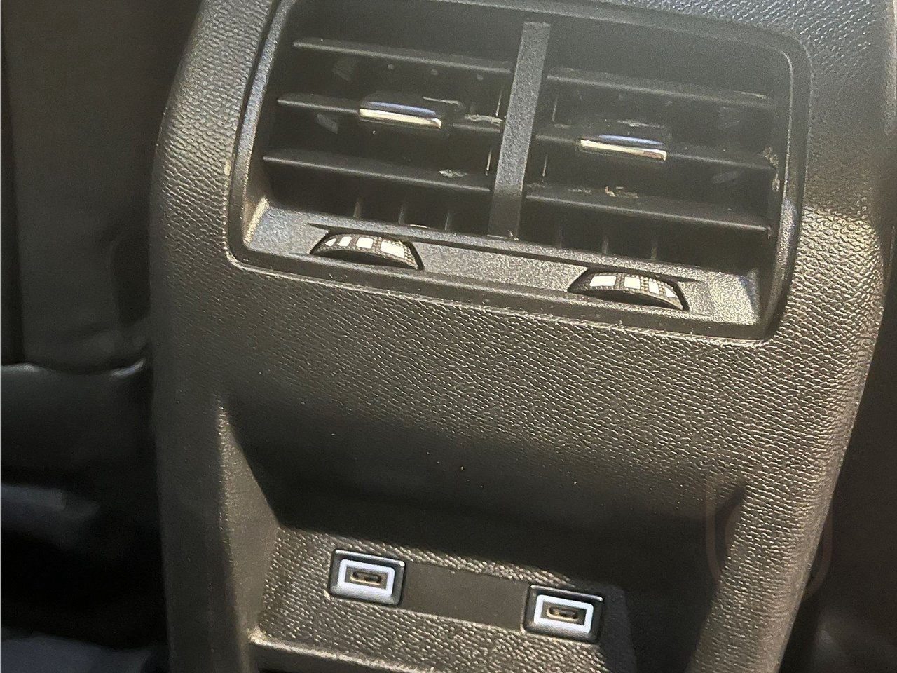 Peugeot 408 GT 1.2 PT