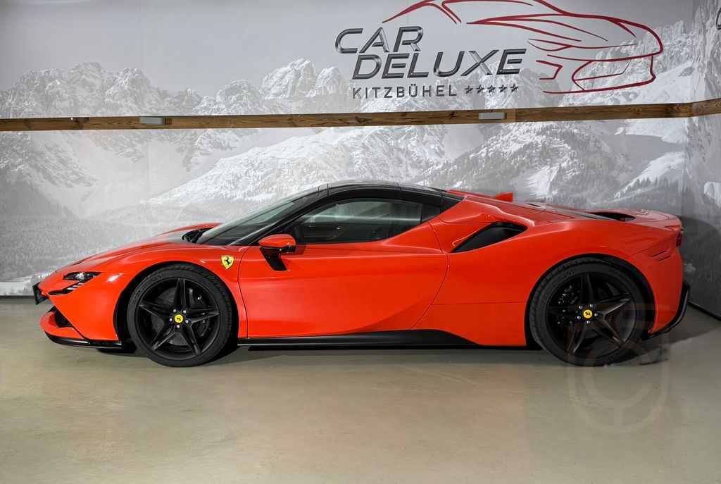 Ferrari SF90 Spider/Lift/Carbon/Special Colour