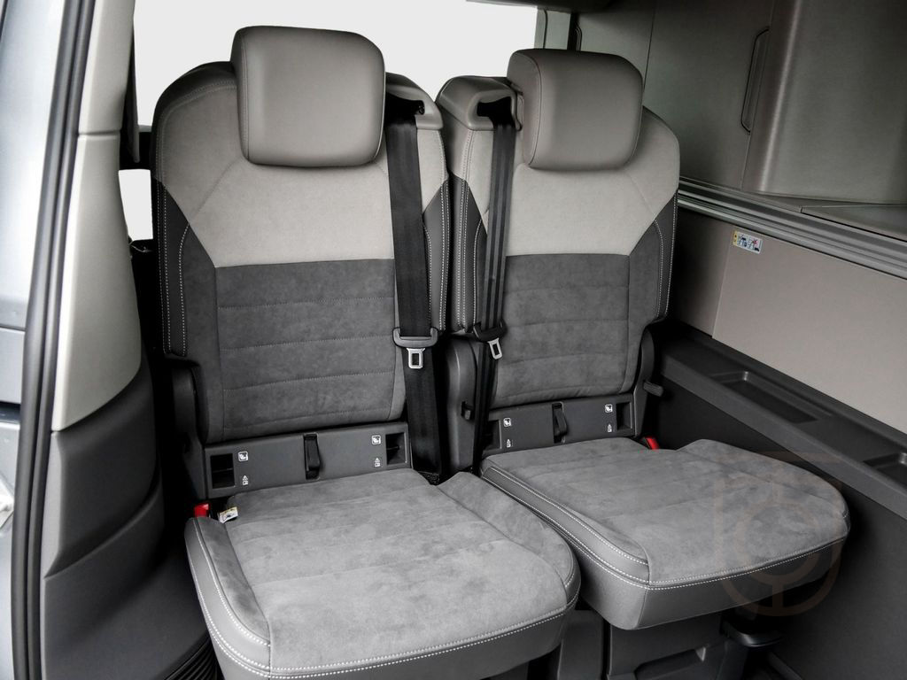Volkswagen T7 California Ocean 2.0 TDI DSG IQ.Light Navi AH