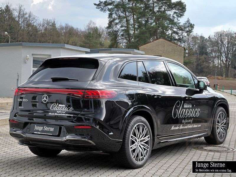 Mercedes-Benz EQS SUV