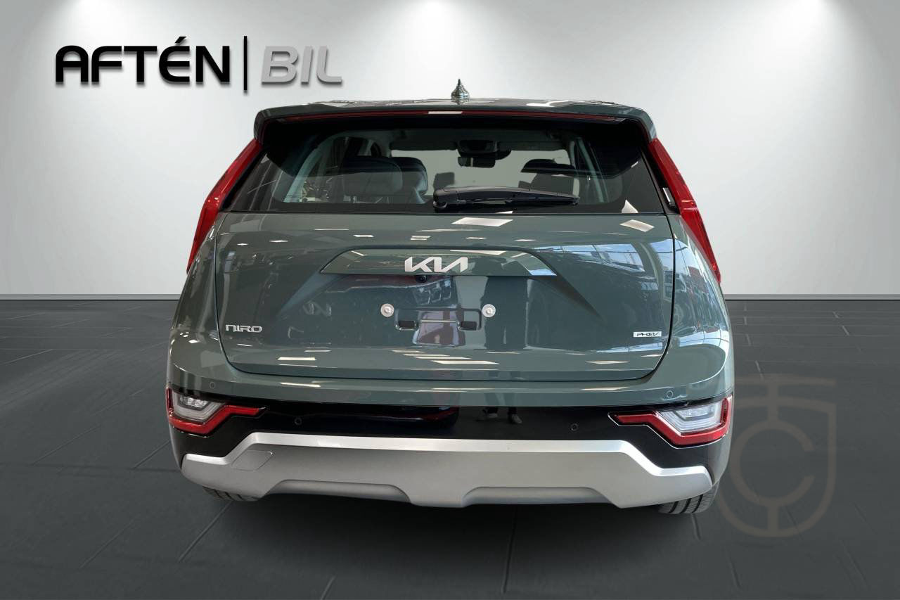Kia Niro Plug-in Hybrid Action Fria Vinterhjul SOMMARKAMPANJ