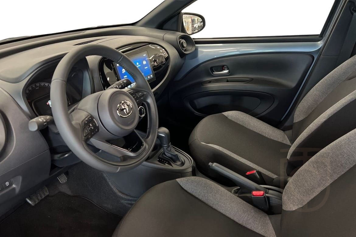 Toyota Aygo X 1.0 S-CVT PLAY