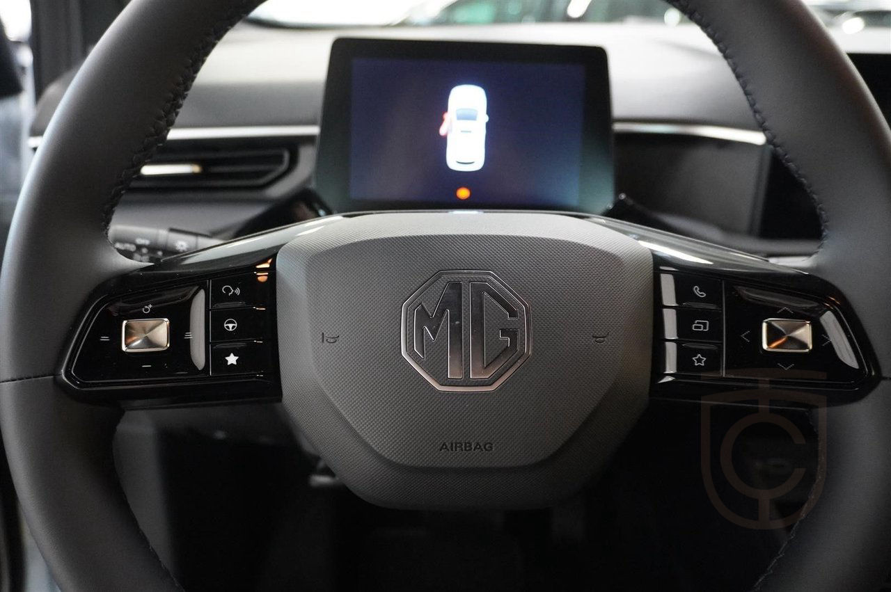MG 3 Mg3 Lux HEV 1.5 AT