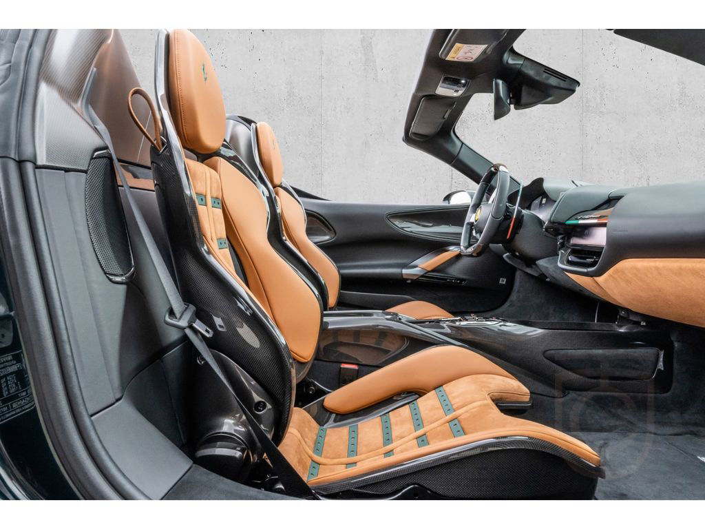 Ferrari SF90 Spider *Assetto Fiorano*Carbon*LED*Daytona*