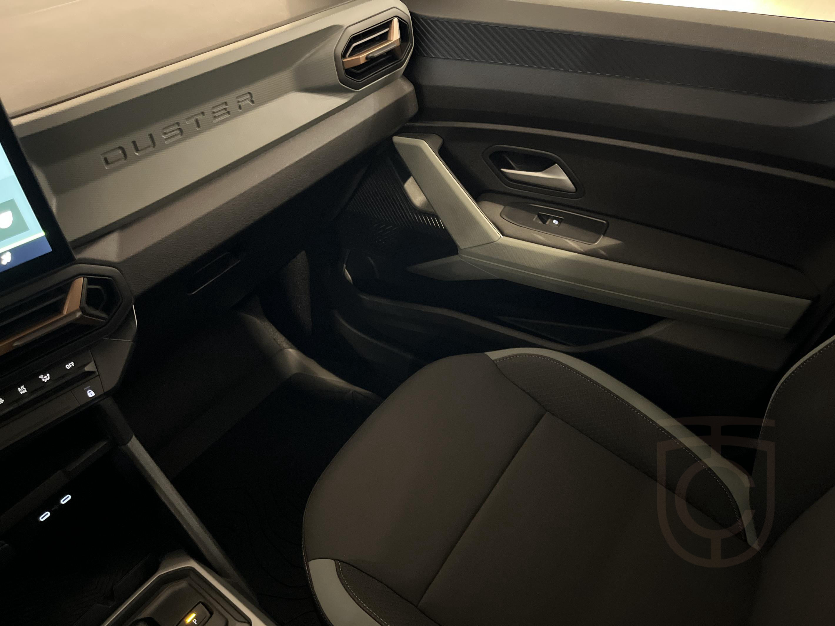 Dacia Duster HYBRID 140