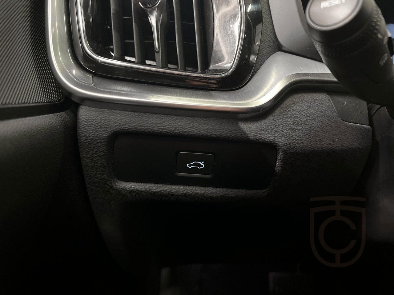 Volvo V60 Cross Country B4 AWD Core