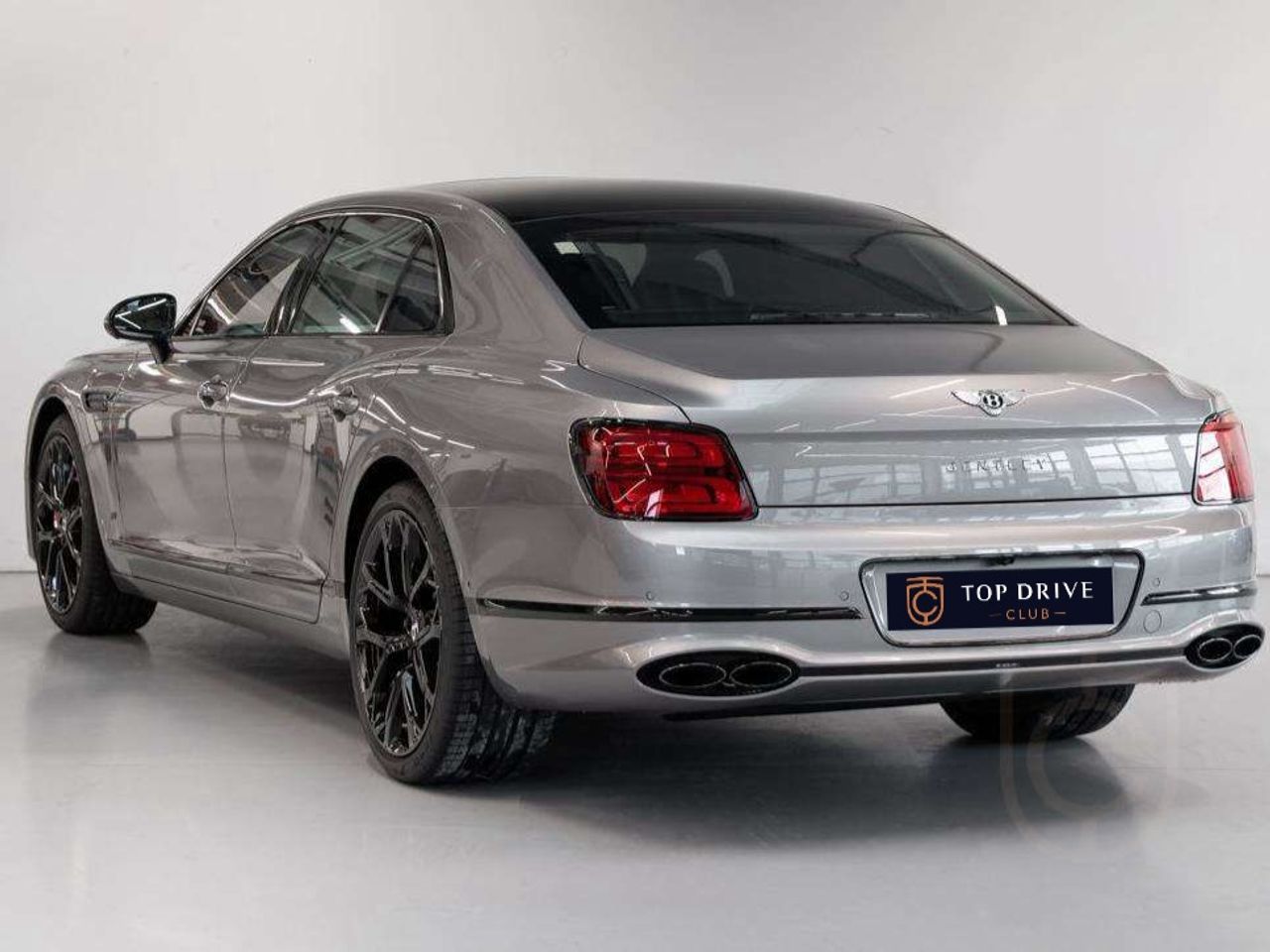 Bentley Flying Spur S V8