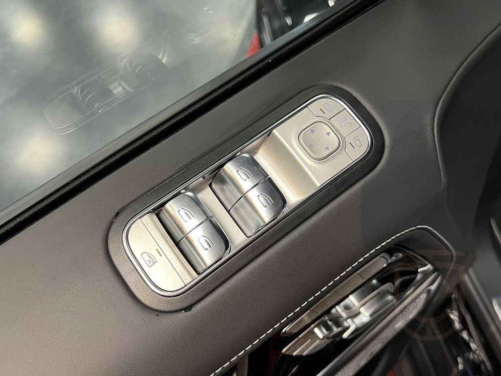 Mercedes-Benz G 63 AMG PROD2025 TV FACELIFT A22 CARBON KEYLESS
