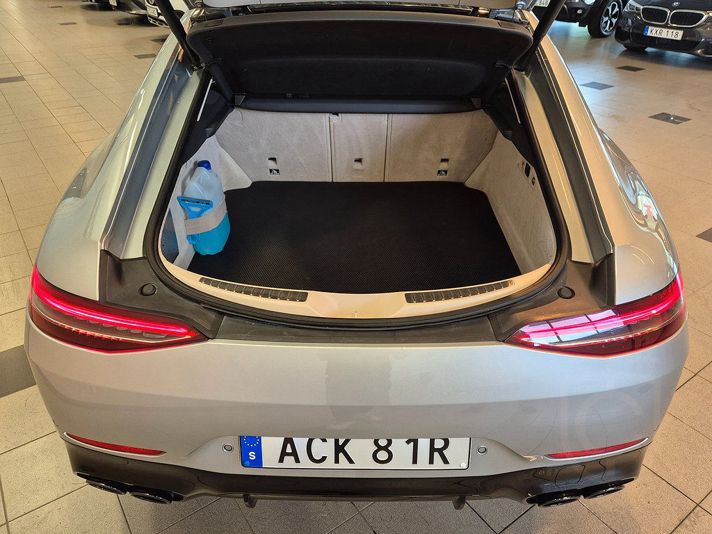 Mercedes-Benz AMG GT 4 43 4MATIC+