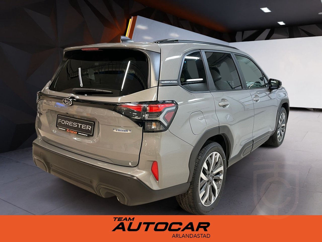 Subaru Forester e-Boxer Limited