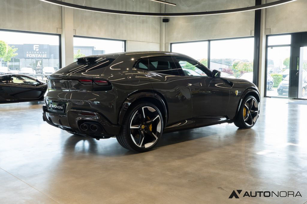 Ferrari Purosangue Carbon Lift Pano Matrix Massage