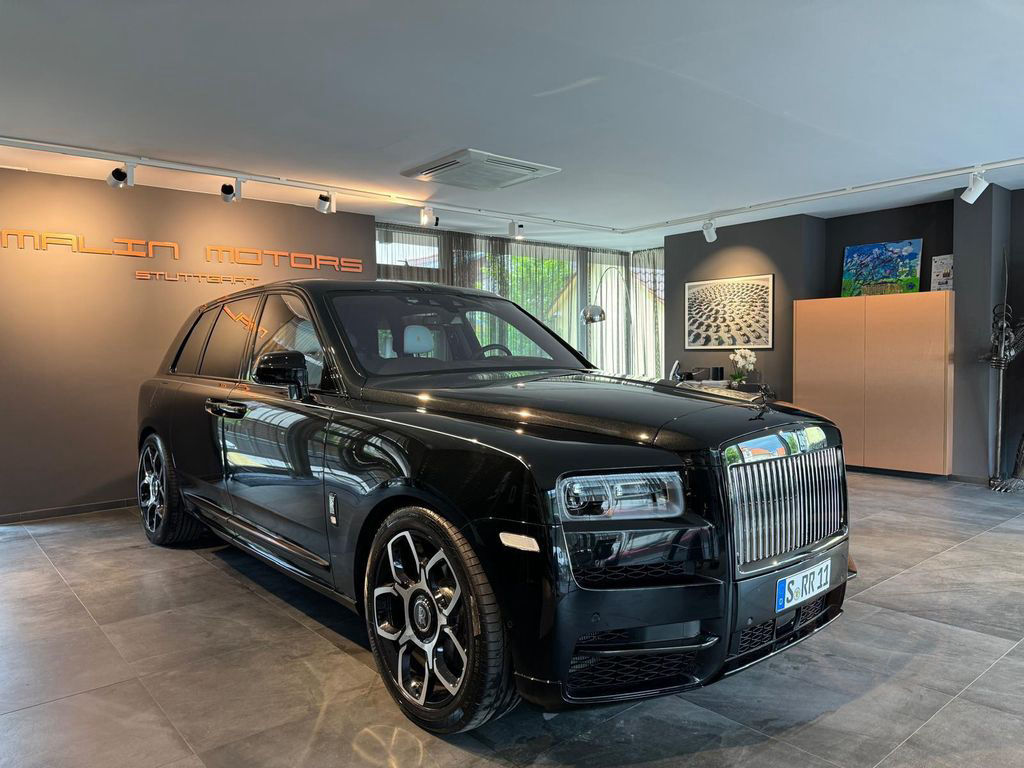 Rolls-Royce Cullinan Black Badge BESPOKE AUDIO/STARLIGHT