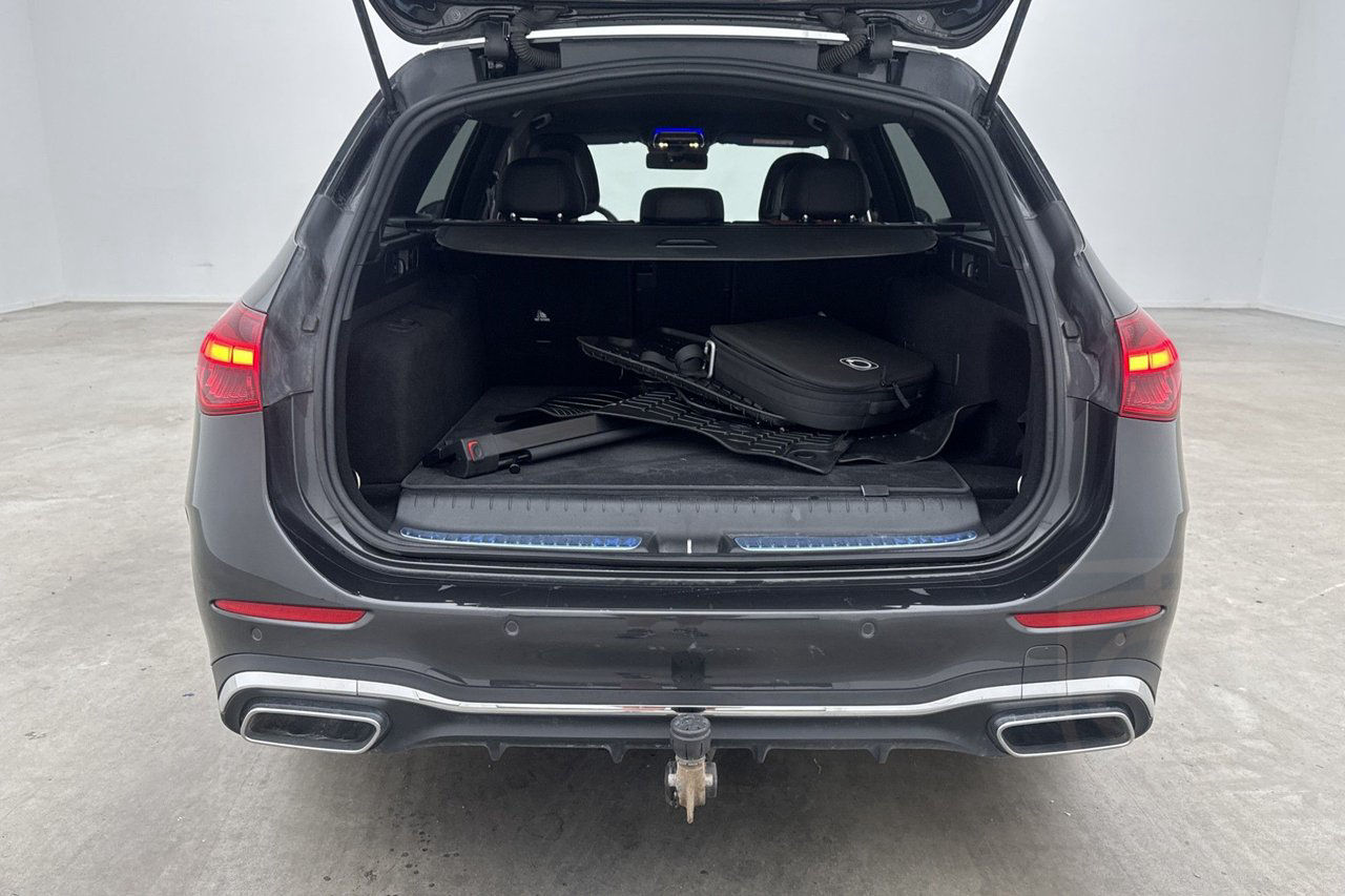 Mercedes-Benz C 300 T d e 4M AMG