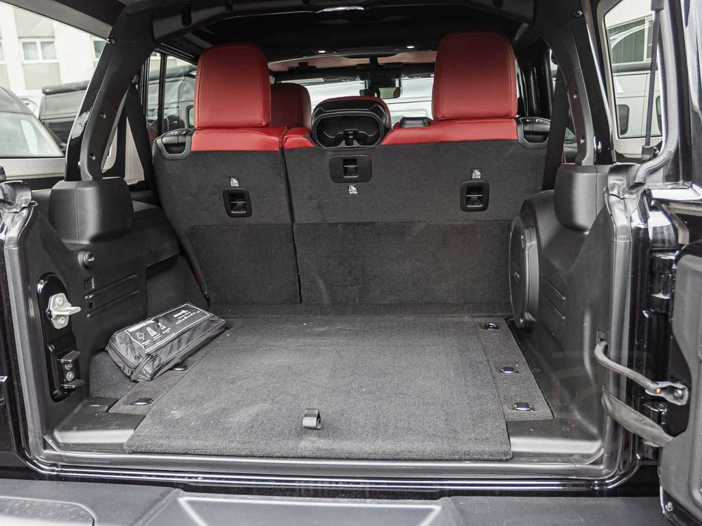 Jeep Wrangler Rubicon 392 6.4l V8 M24 WARN